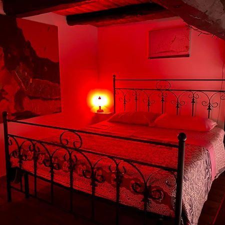 Sarno Domus Grazioso Loft 2 Livelli Centro Storico Apartment Екстериор снимка